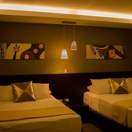 Remfort Hotel Santa Ana Ngoại thất bức ảnh