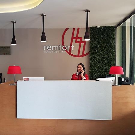 Remfort Hotel Santa Ana Ngoại thất bức ảnh